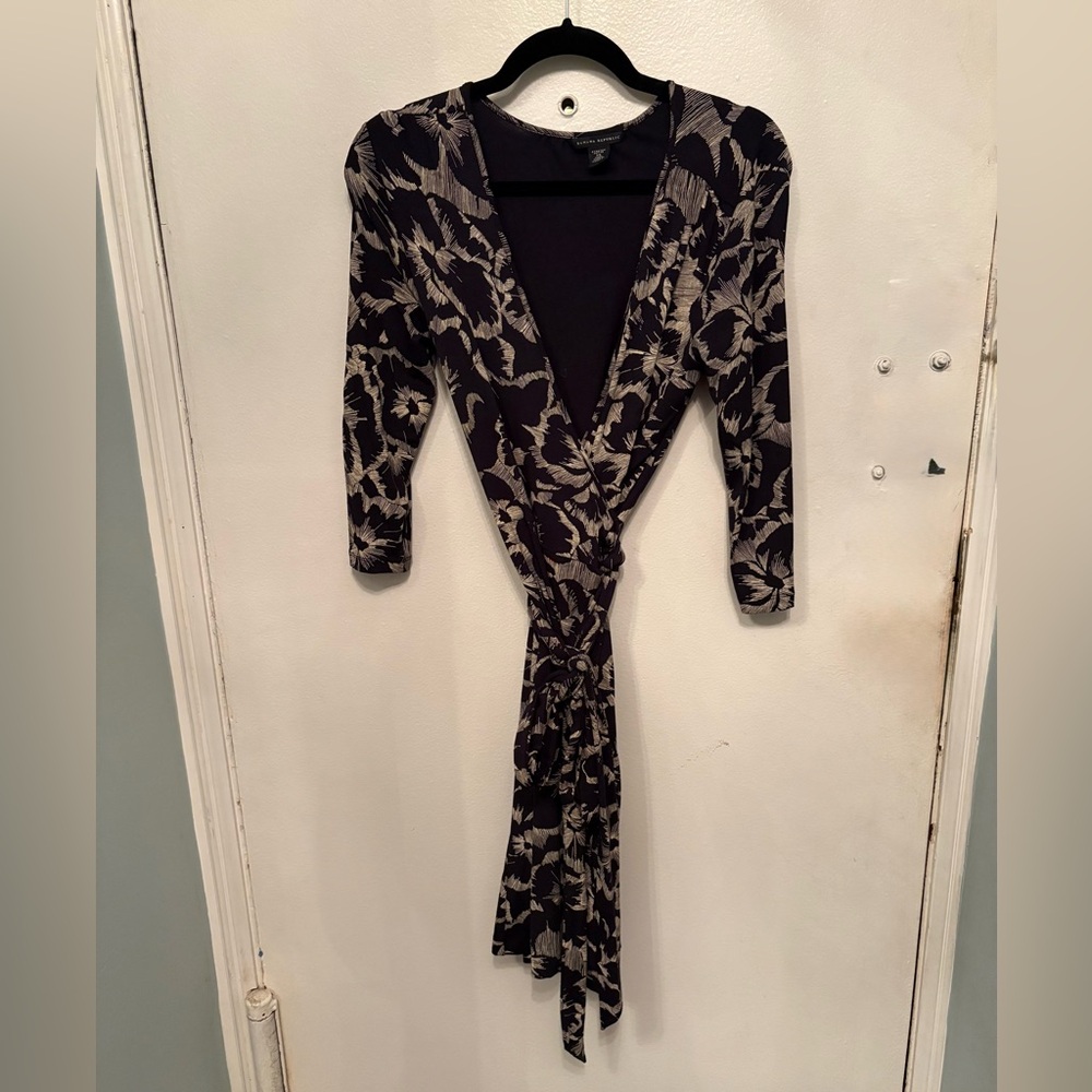 Banana Republic Floral Black and Cream Dress